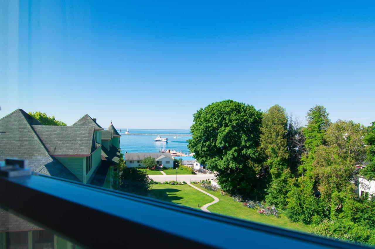 Pine Cottage Bed&Breakfast Mackinac Island Exterior foto